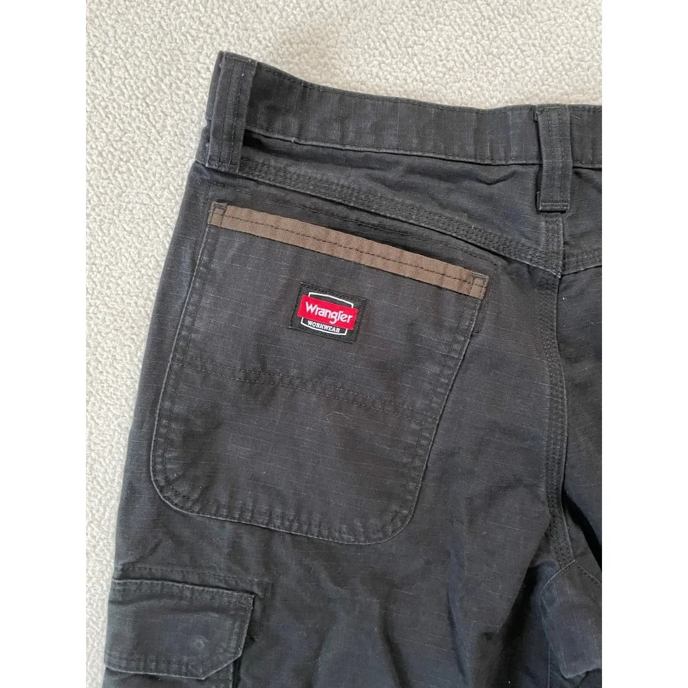 Wrangler Mens 32x32 Workwear Cargo Pants Black Ripstop Utility Pockets 10WMWR1BL